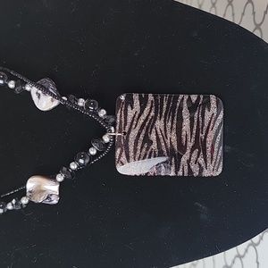 18IN HandCrafted Twist A Bead Zebr Print Necklace